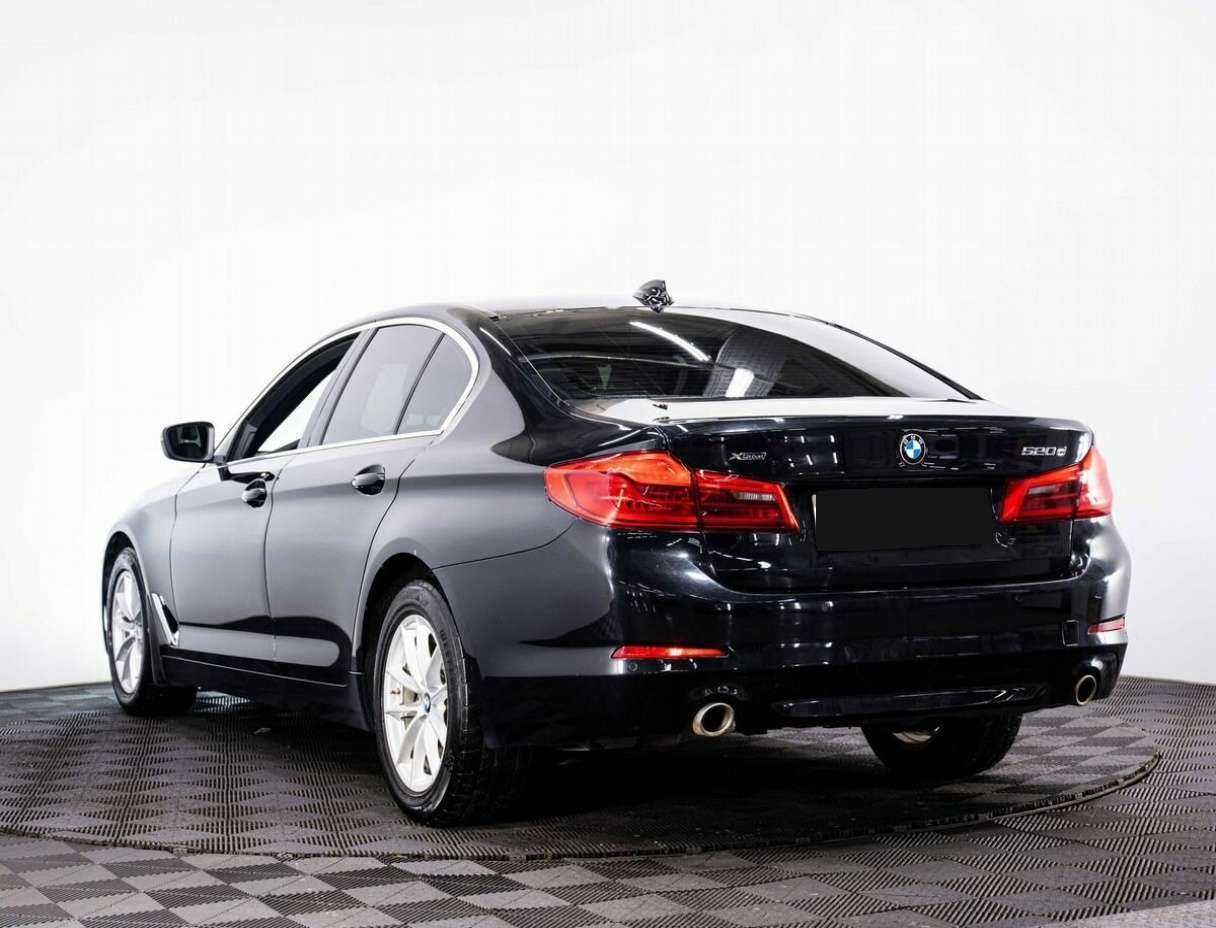 Б/У БМВ 5 серии 2019 года. Фото: #3
