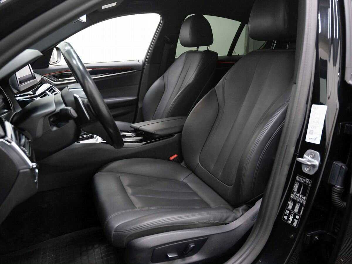 Б/У БМВ 5 серии 2019 года. Фото: #7