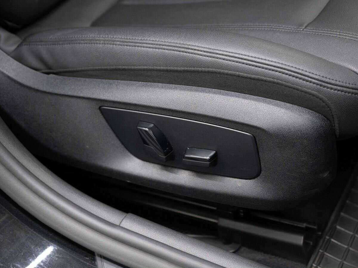 Б/У БМВ 5 серии 2019 года. Фото: #25