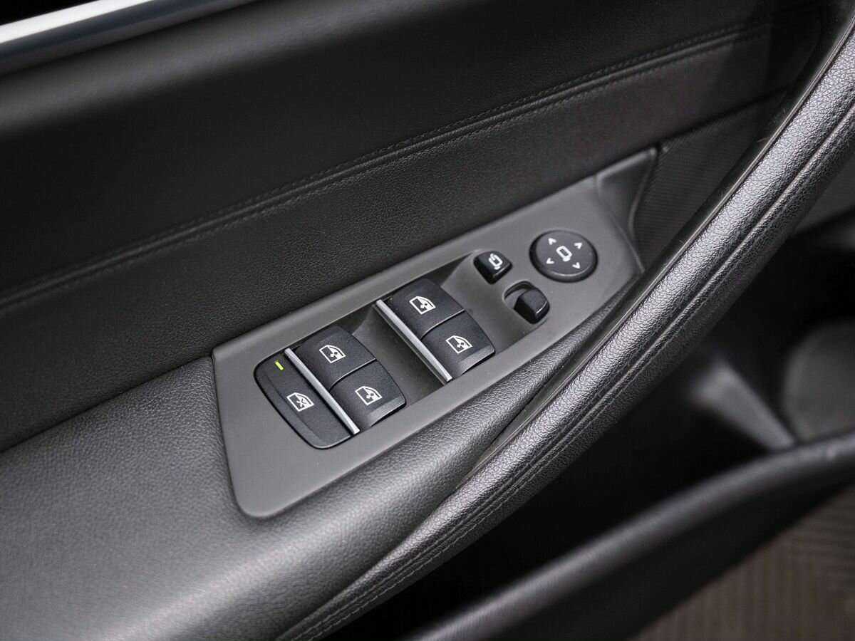 Б/У БМВ 5 серии 2019 года. Фото: #26