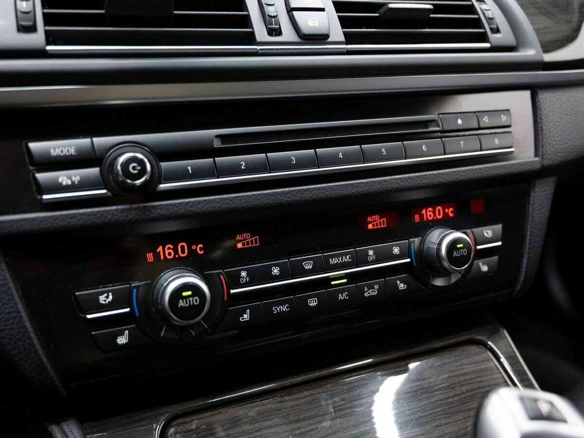 Б/У БМВ 5 серии 2016 года. Фото: #18