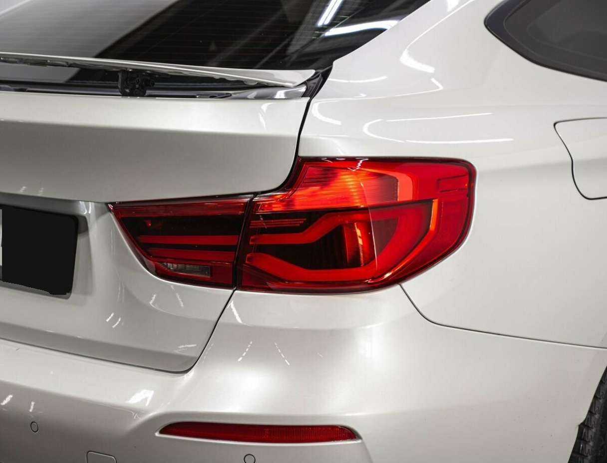 Б/У БМВ 3 серии 2017 года. Фото: #8