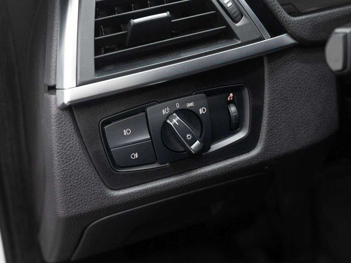 Б/У БМВ 3 серии 2017 года. Фото: #20