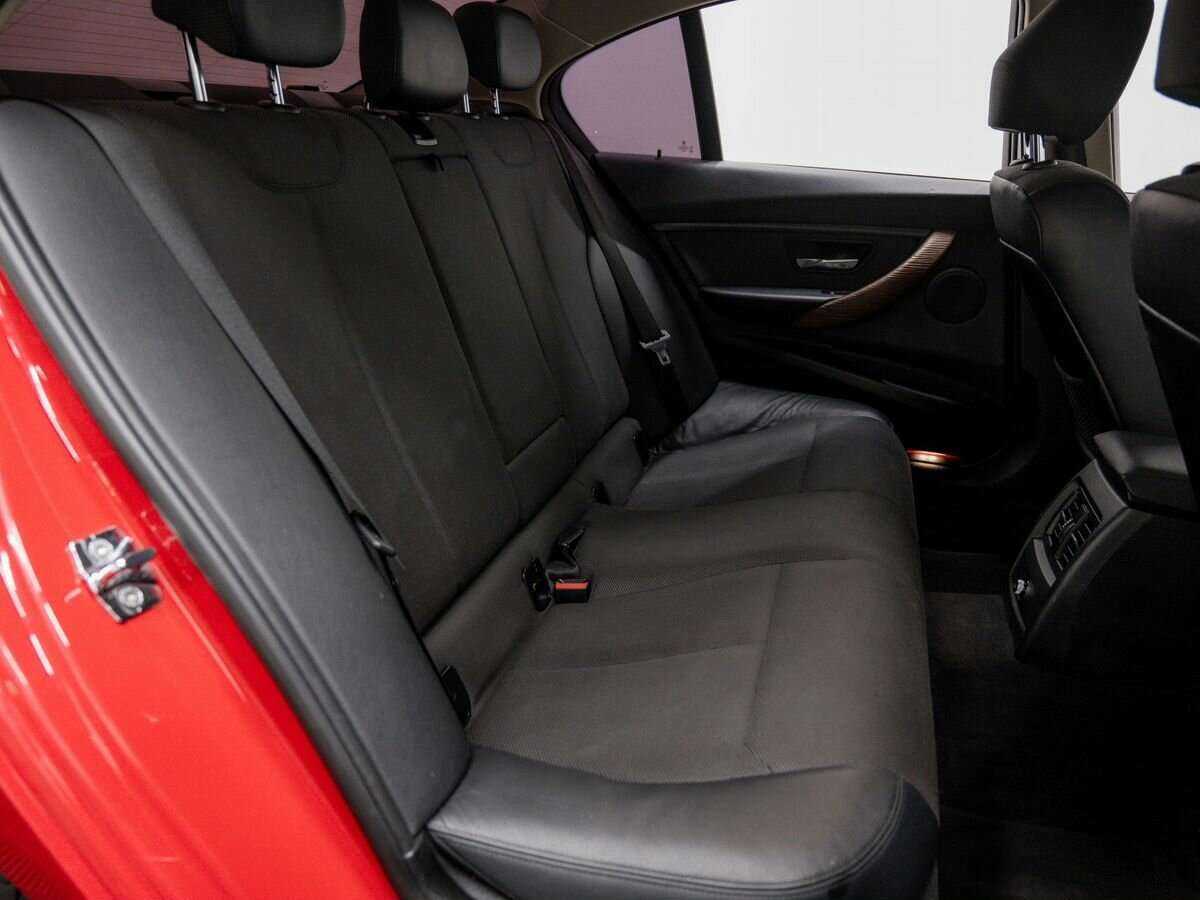 Б/У БМВ 3 серии 2012 года. Фото: #5