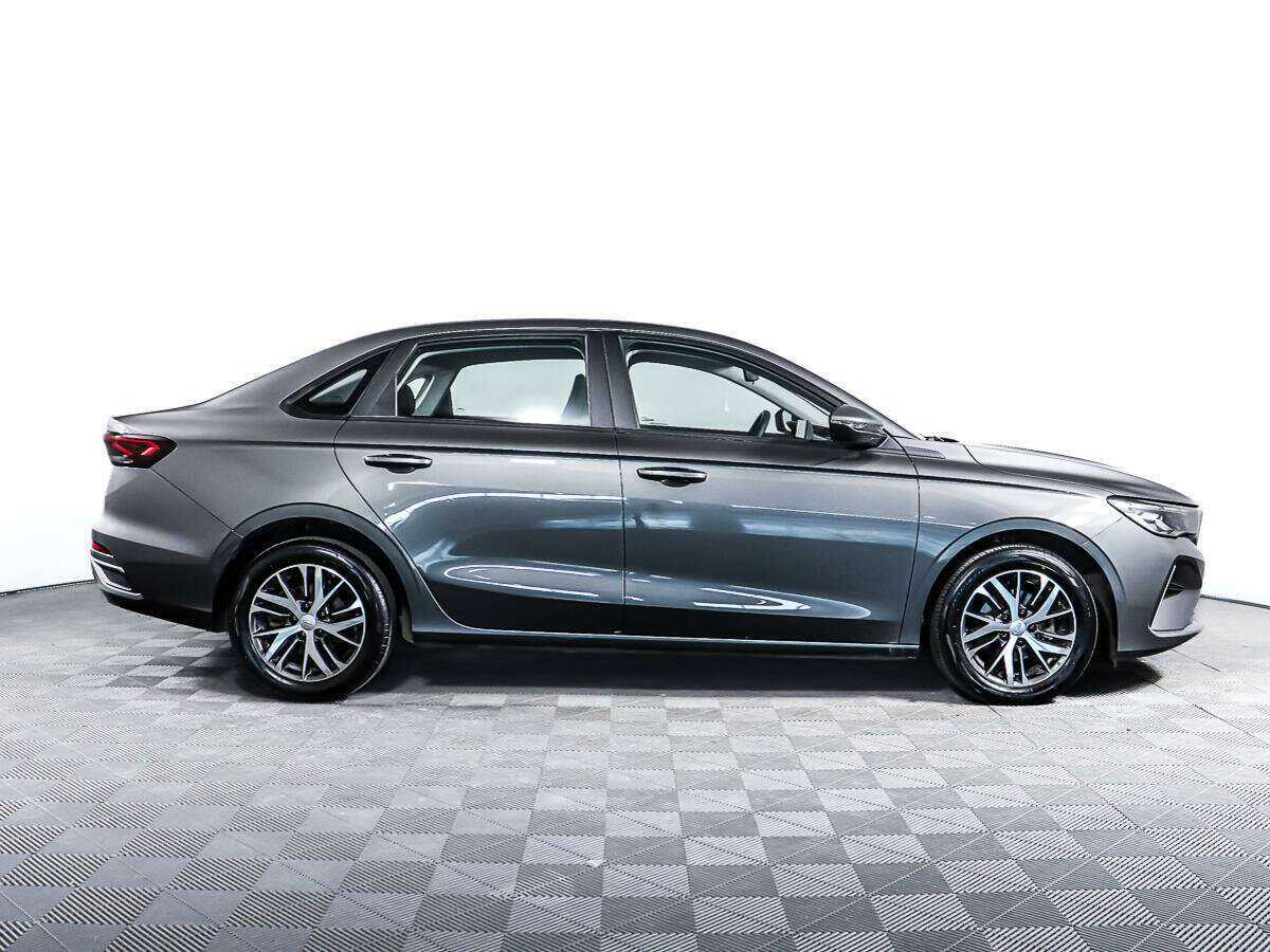 Б/У Джили Эмгранд 2023 года. Фото: #3