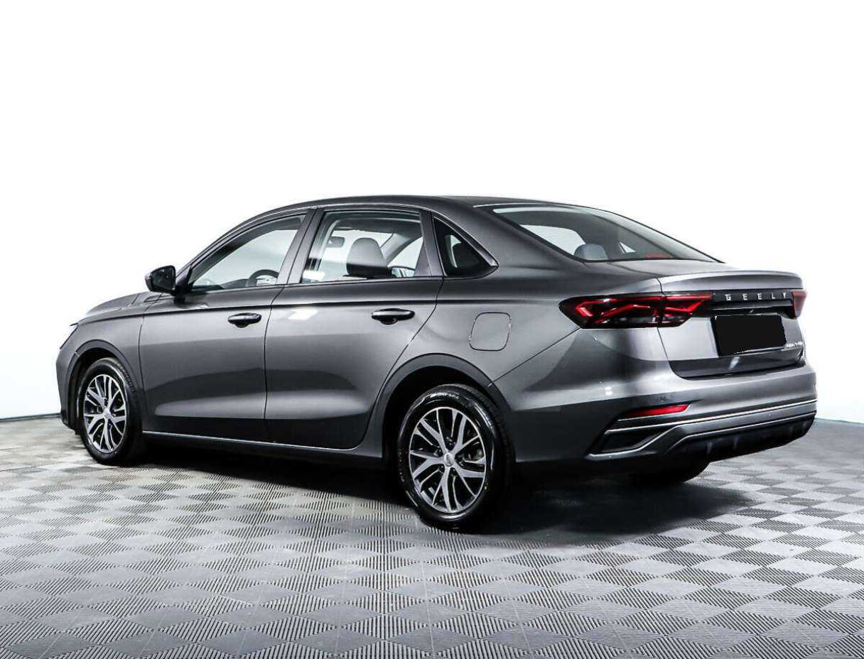 Б/У Джили Эмгранд 2023 года. Фото: #6