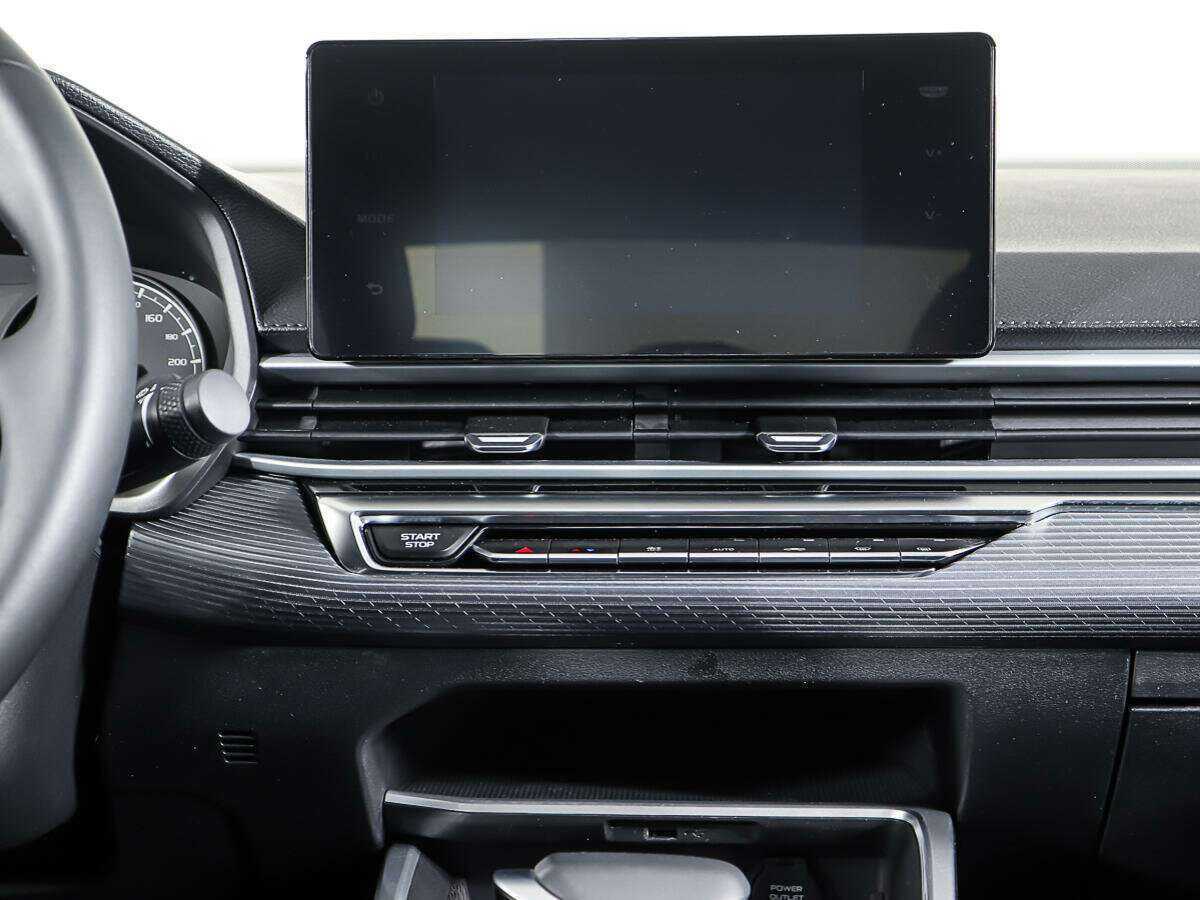 Б/У Джили Эмгранд 2023 года. Фото: #11