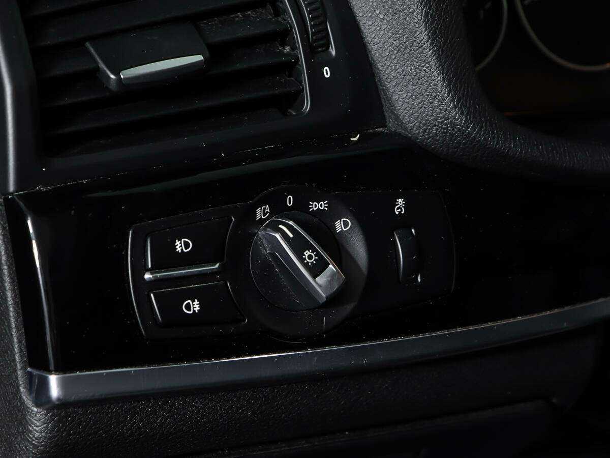 Б/У БМВ Икс3 2014 года. Фото: #13