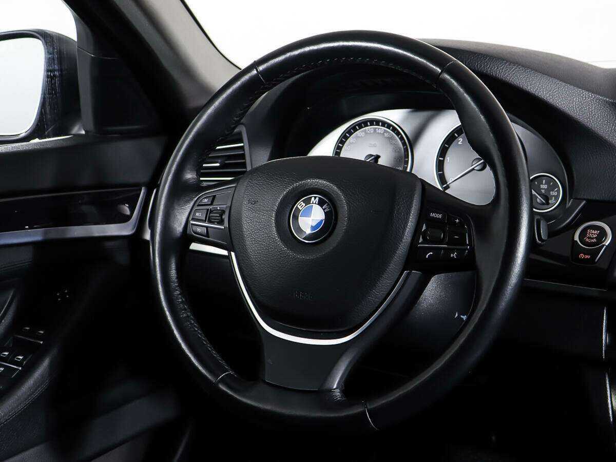 Б/У БМВ 5 серии 2012 года. Фото: #13