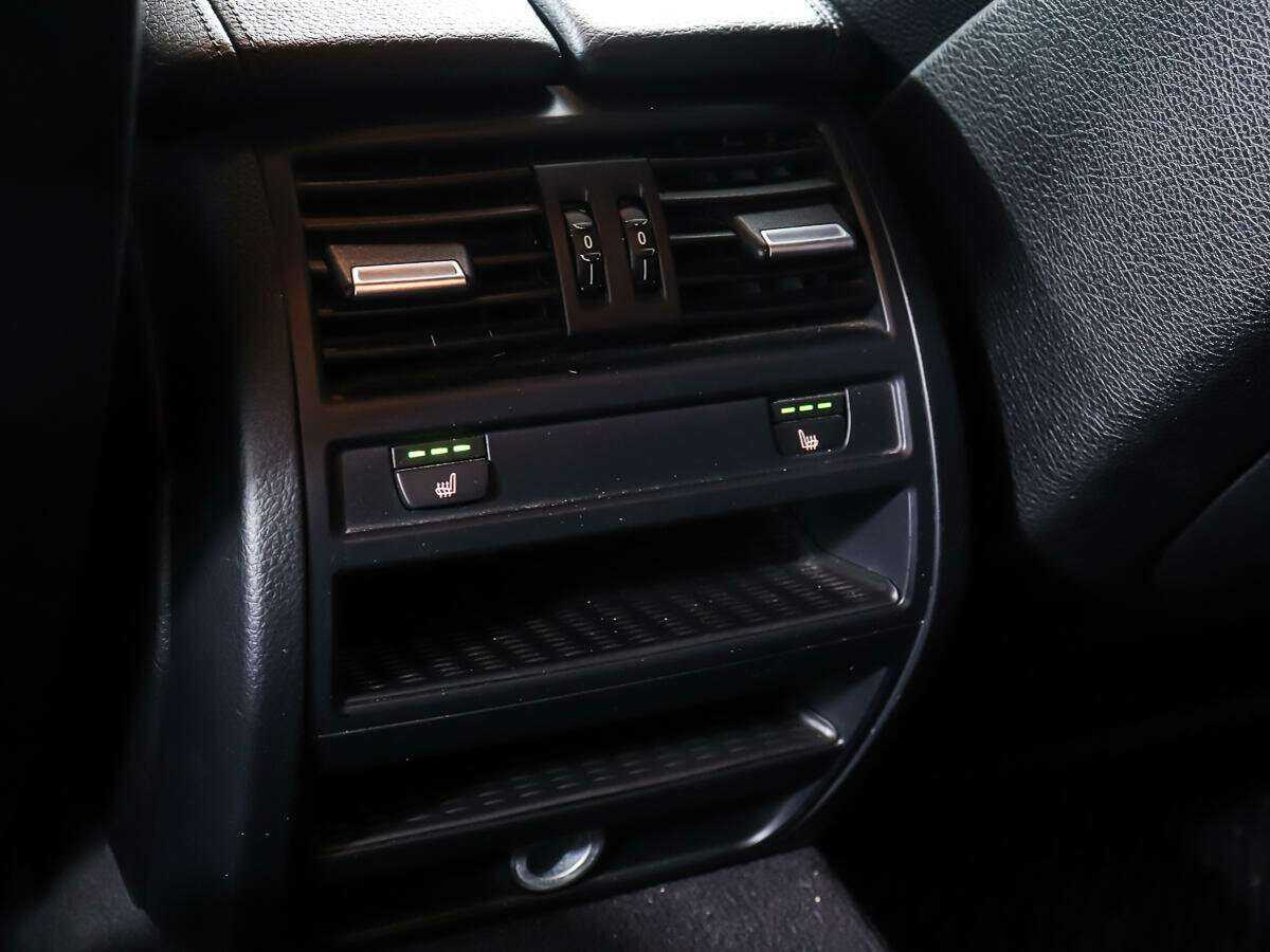 Б/У БМВ 5 серии 2012 года. Фото: #15