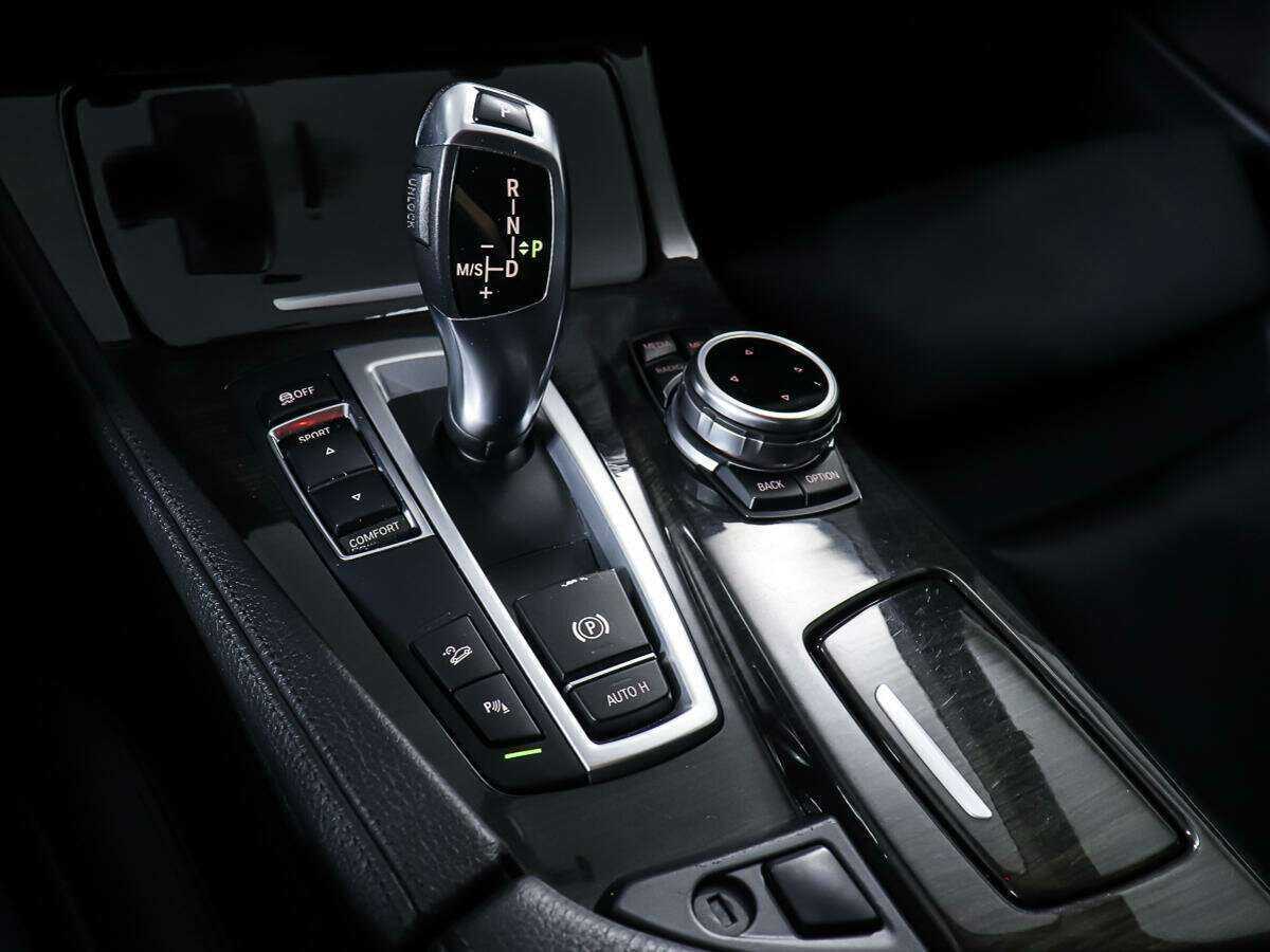 Б/У БМВ 5 серии 2012 года. Фото: #18