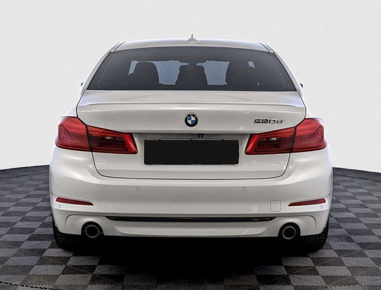 Б/У БМВ 5 серии 2017 года. Фото: #5