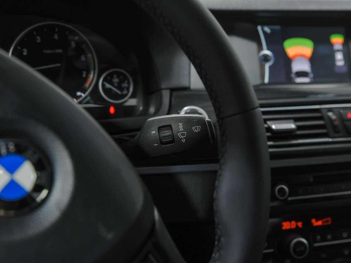 Б/У БМВ 5 серии 2013 года. Фото: #7