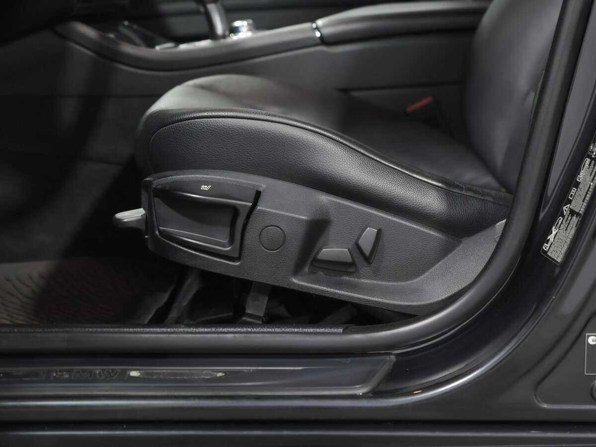 Б/У БМВ 5 серии 2013 года. Фото: #12