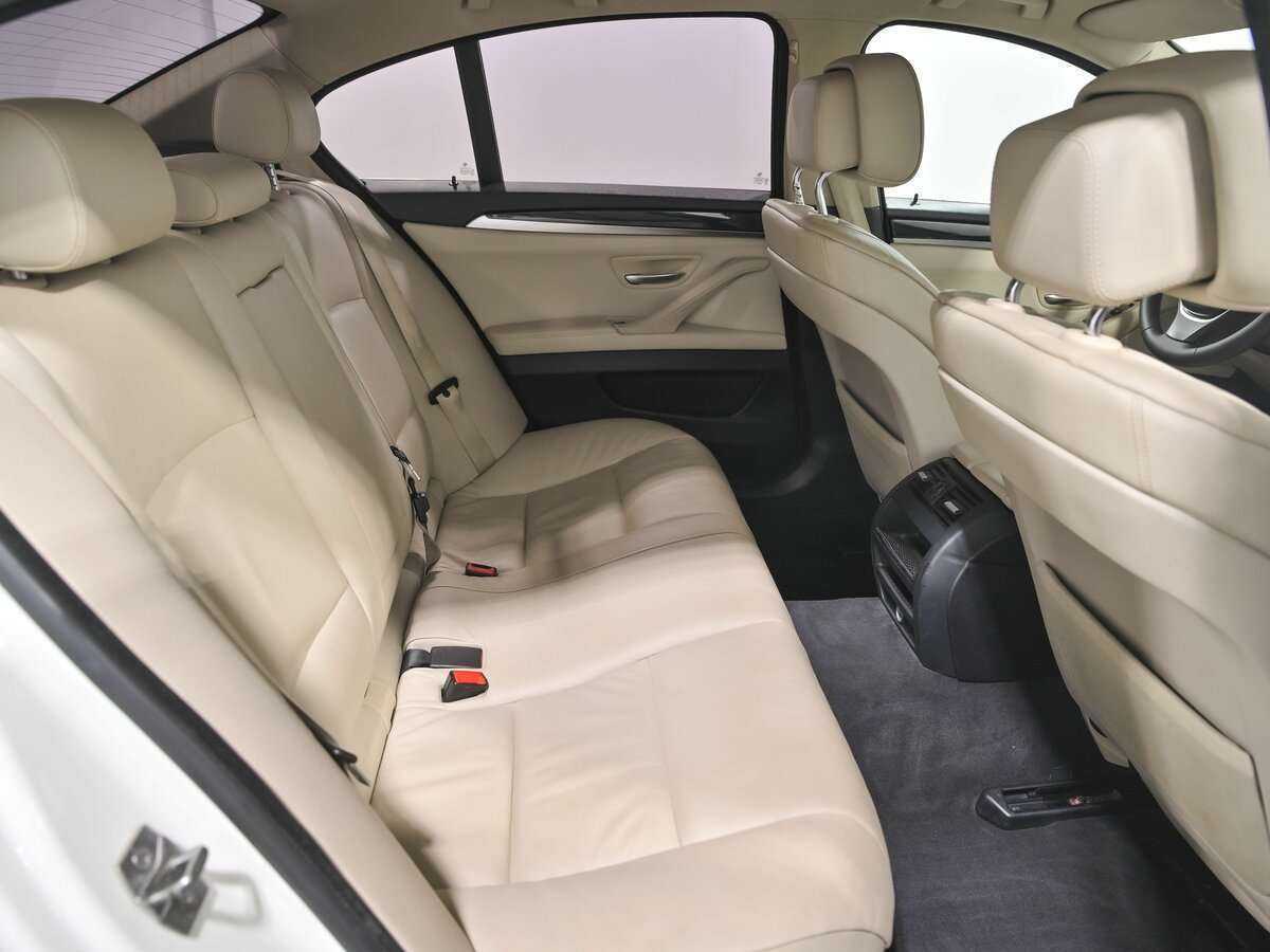 Б/У БМВ 5 серии 2013 года. Фото: #18