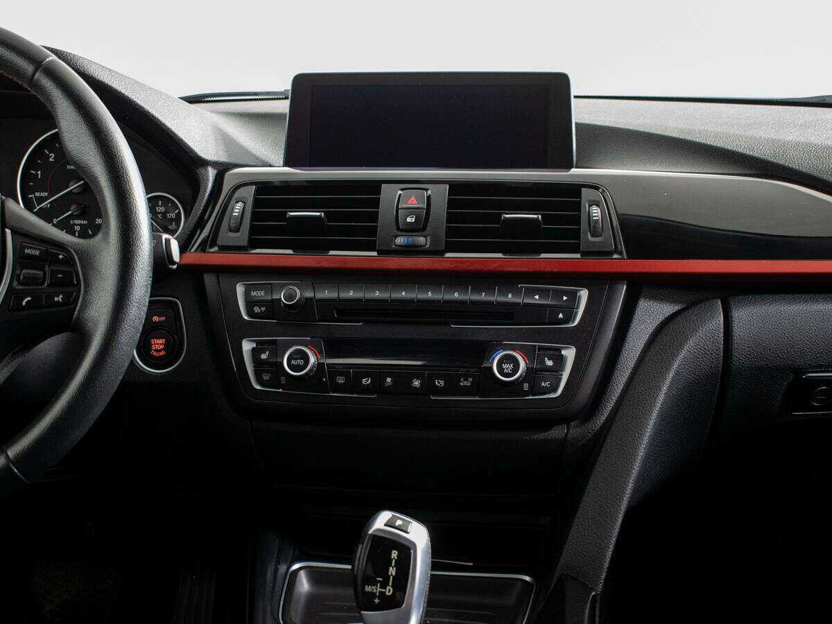 Б/У БМВ 3 серии 2014 года. Фото: #8