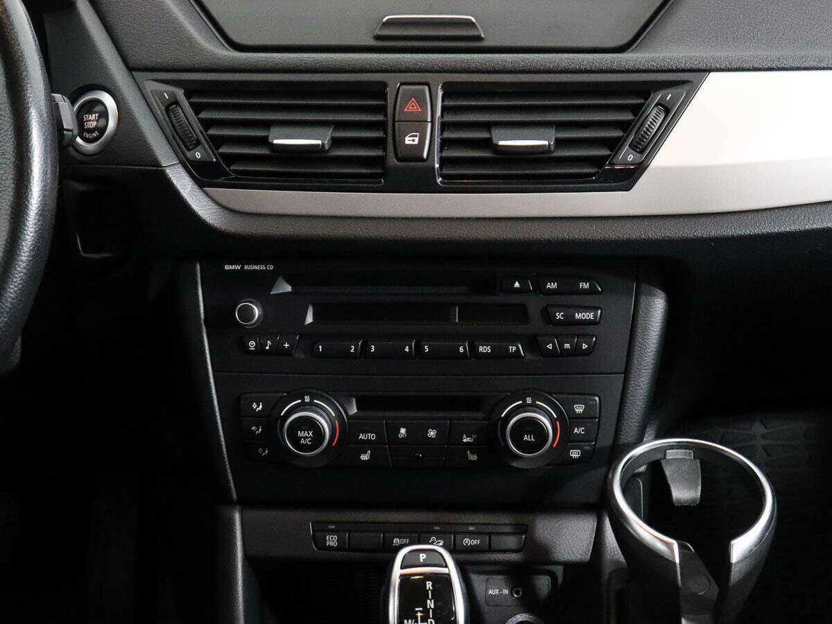 Б/У БМВ Икс1 2013 года. Фото: #11