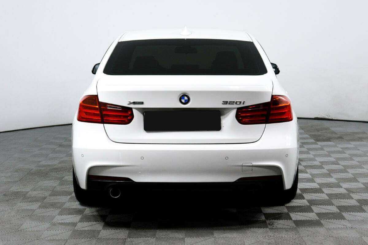 Б/У БМВ 3 серии 2014 года. Фото: #5