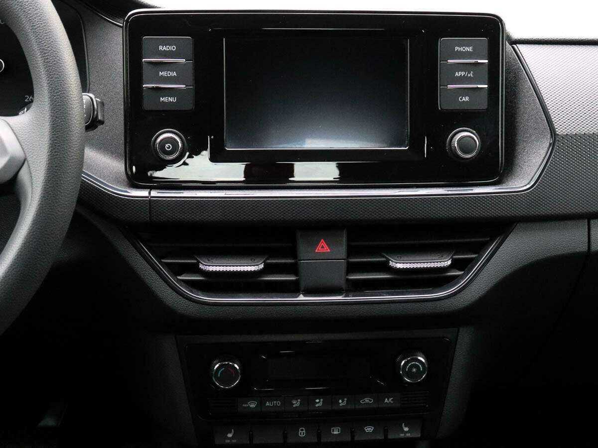 Б/У Фольксваген Поло 2020 года. Фото: #10