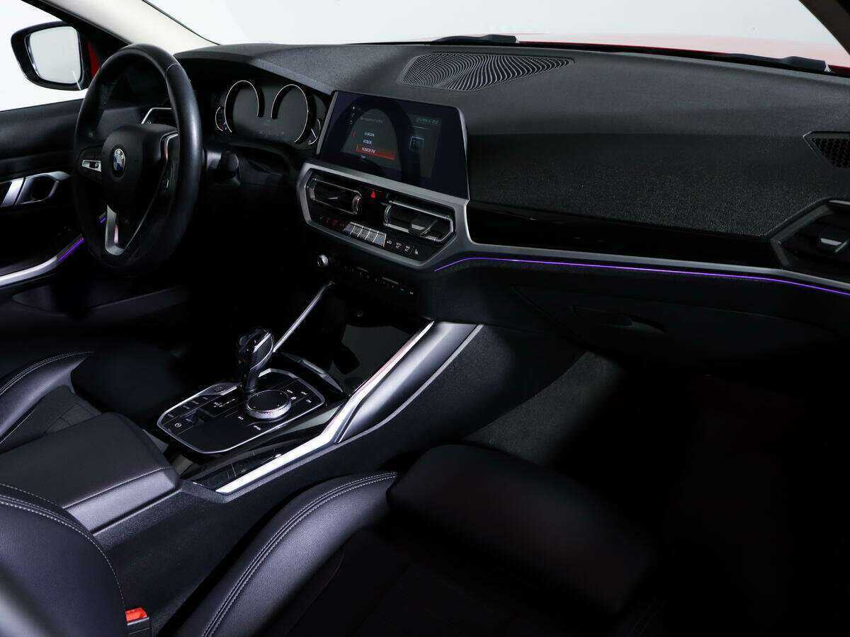 Б/У БМВ 3 серии 2019 года. Фото: #6