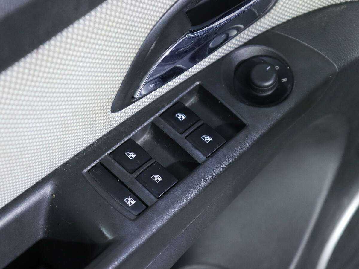 Б/У Шевроле Круз 2012 года. Фото: #12