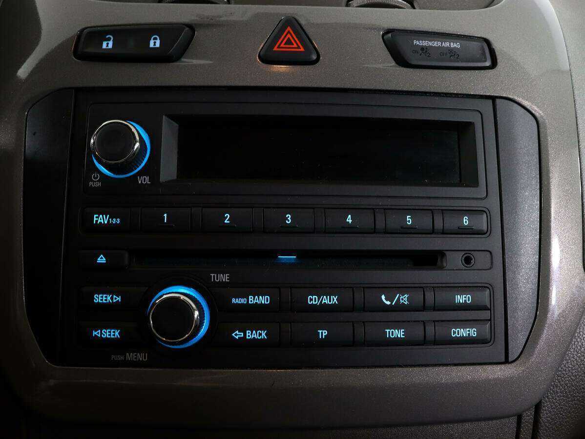 Б/У Шевроле Кобальт 2020 года. Фото: #13