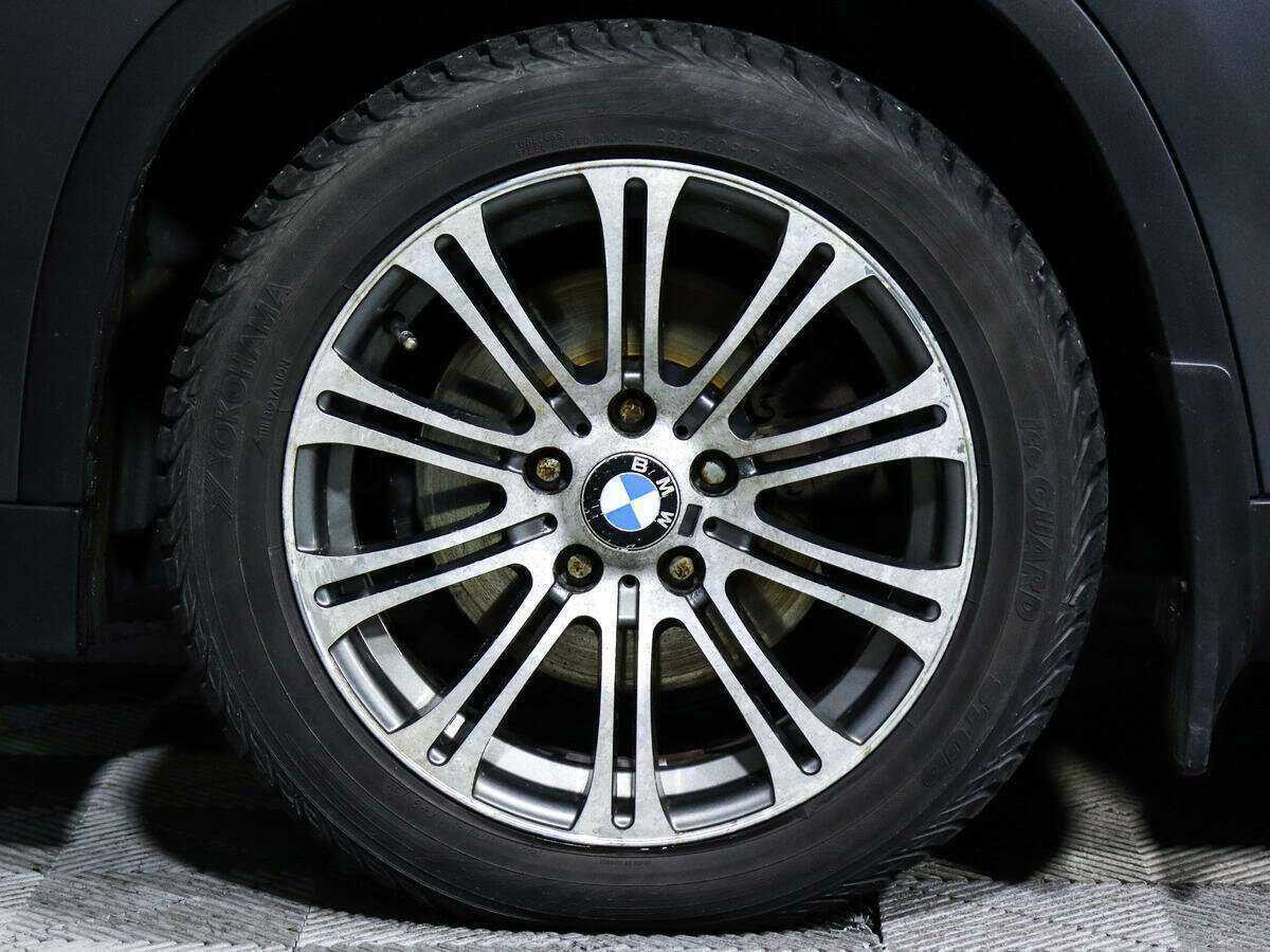 Б/У БМВ Икс1 2013 года. Фото: #17