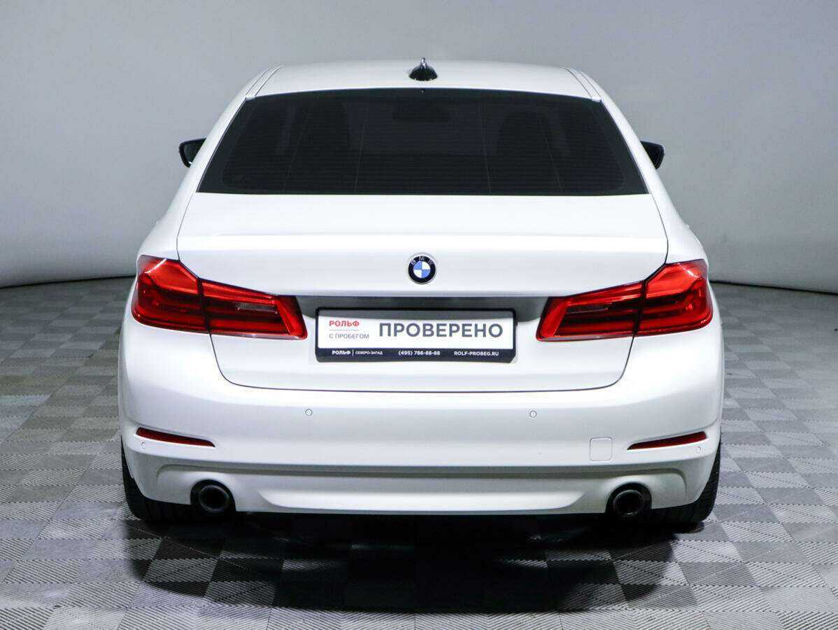 Б/У БМВ 5 серии 2018 года. Фото: #4