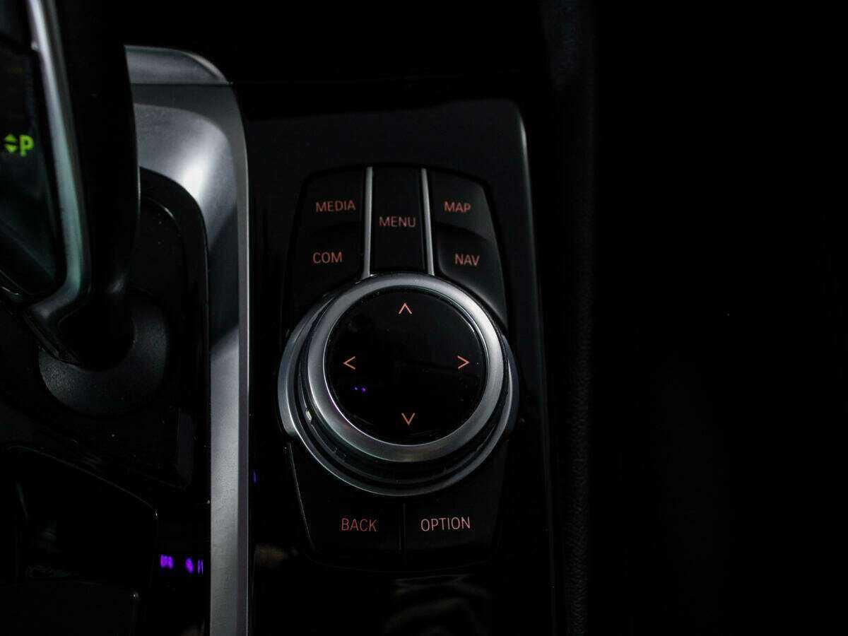 Б/У БМВ 5 серии 2017 года. Фото: #16