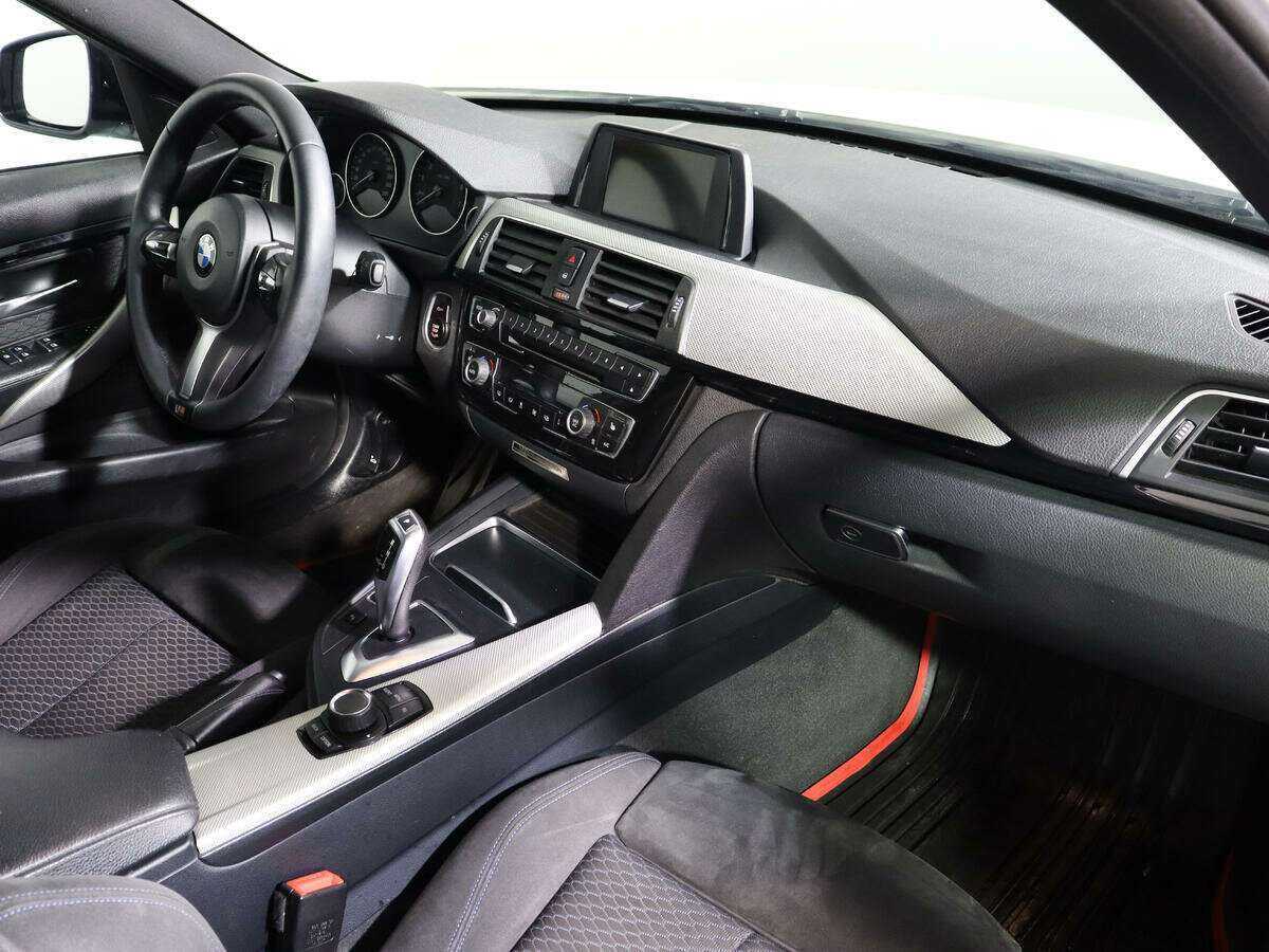 Б/У БМВ 3 серии 2016 года. Фото: #8