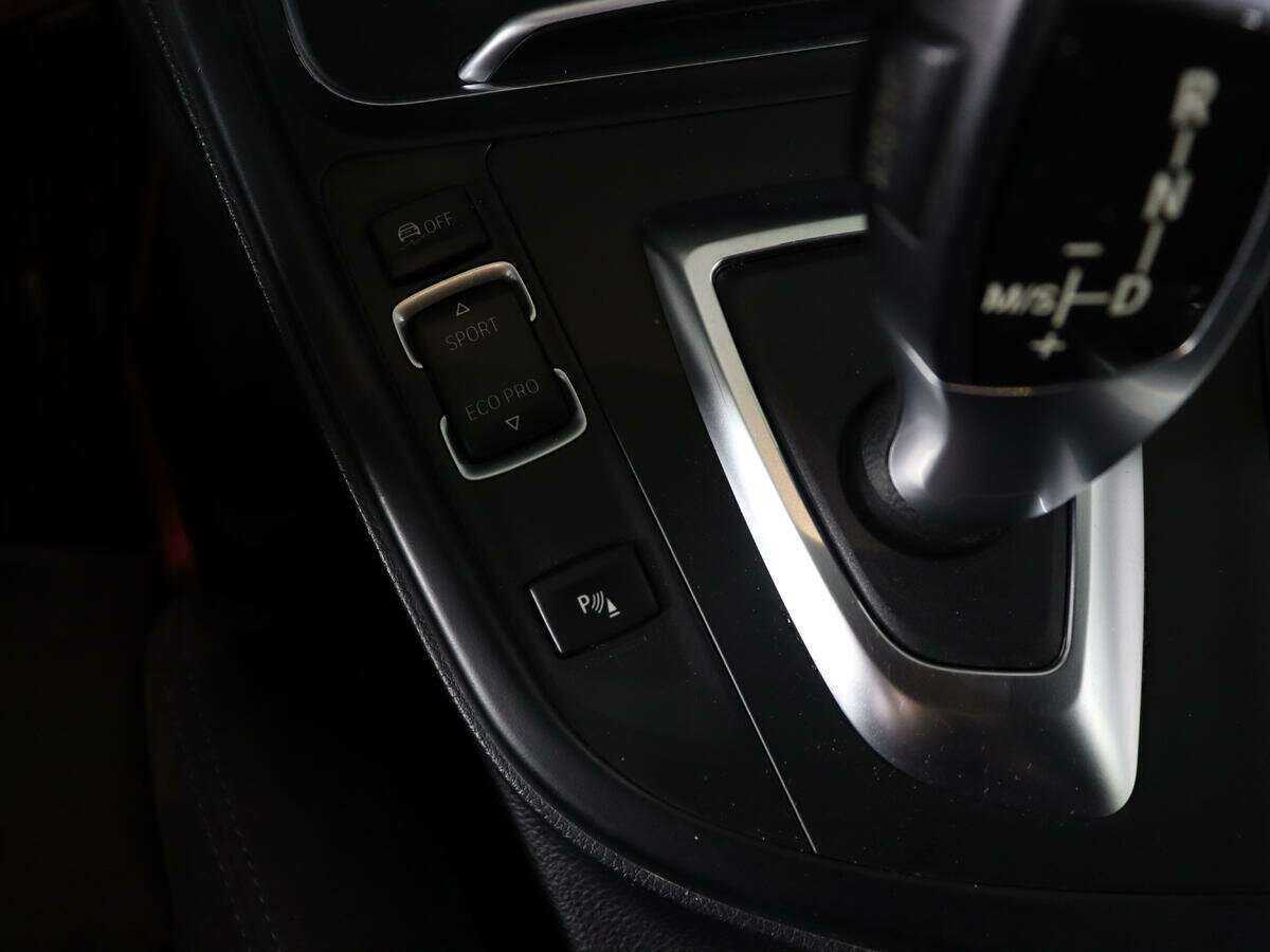 Б/У БМВ 3 серии 2016 года. Фото: #20