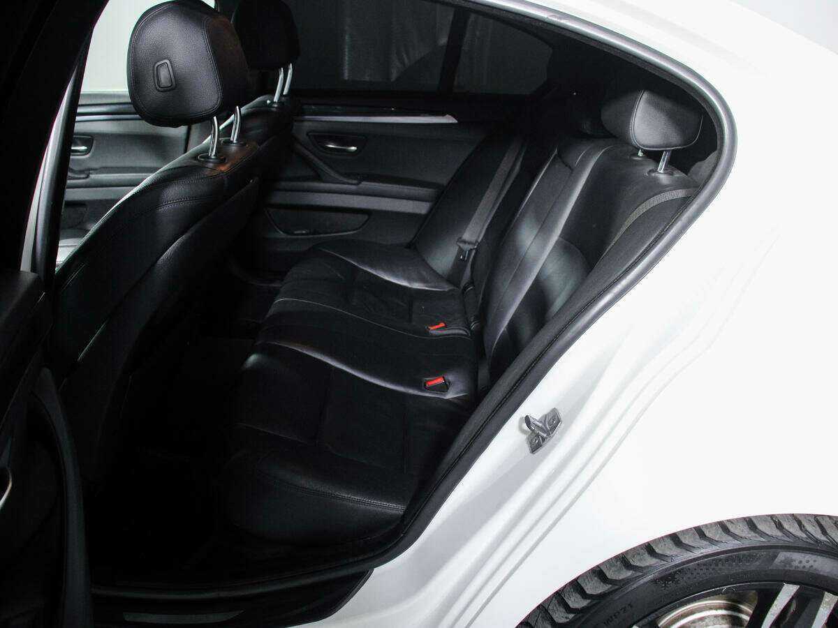 Б/У БМВ 5 серии 2013 года. Фото: #4