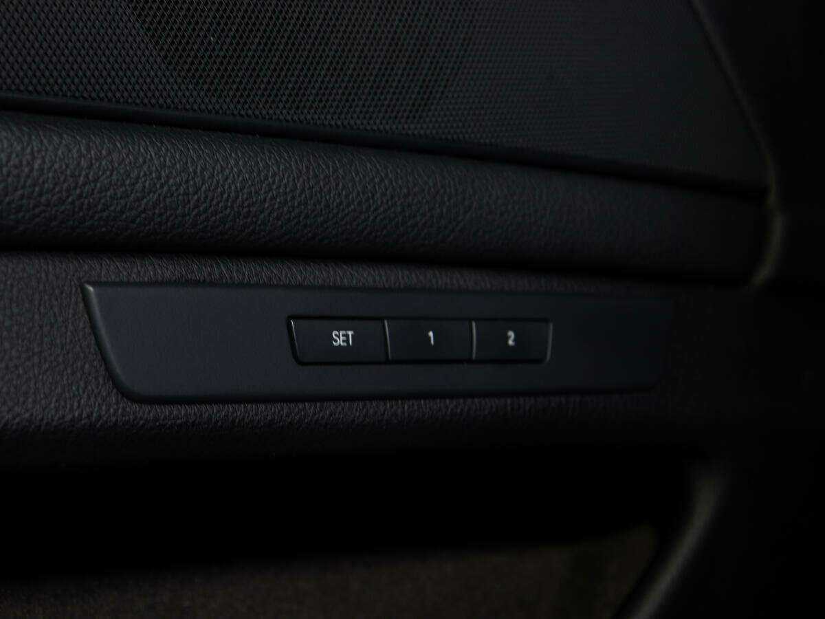 Б/У БМВ 5 серии 2015 года. Фото: #13