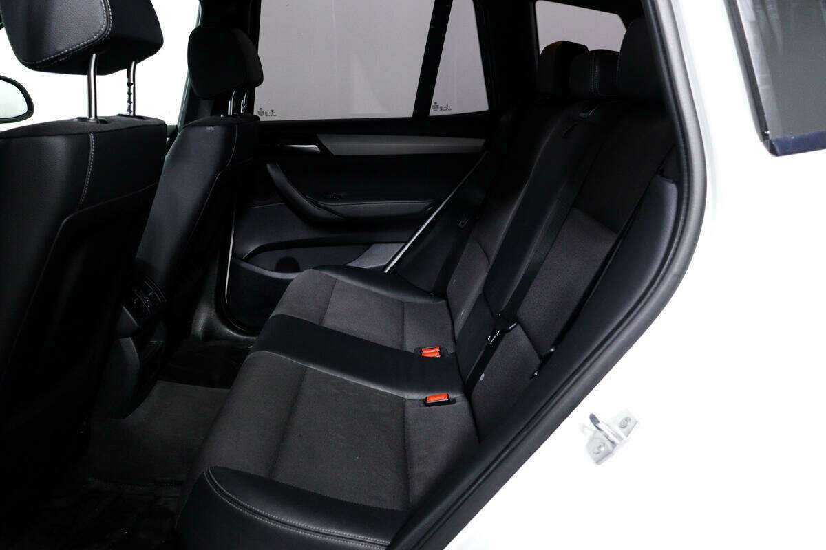 Б/У БМВ Икс3 2016 года. Фото: #11