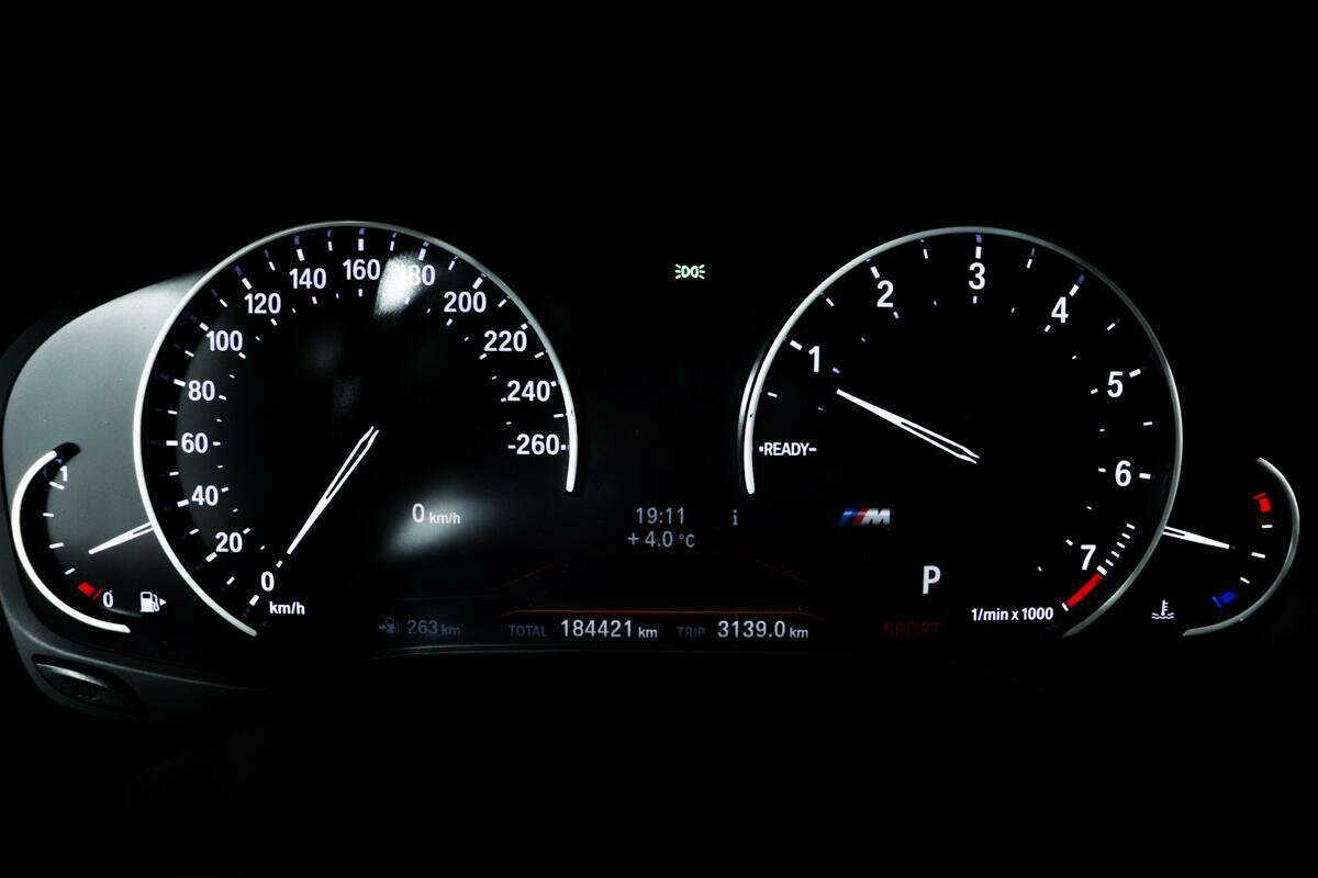 Б/У БМВ 5 серии 2017 года. Фото: #9