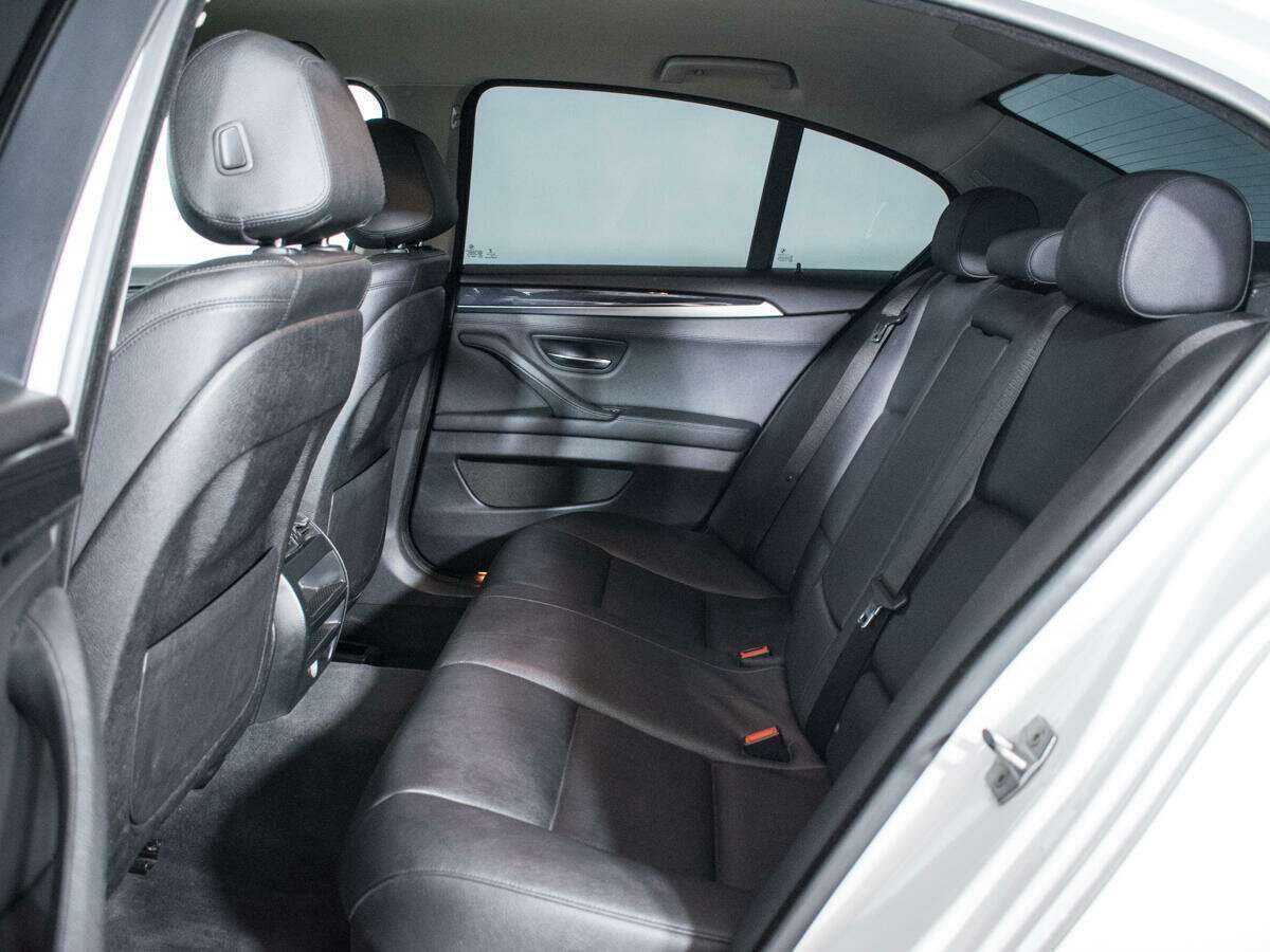 Б/У БМВ 5 серии 2016 года. Фото: #9