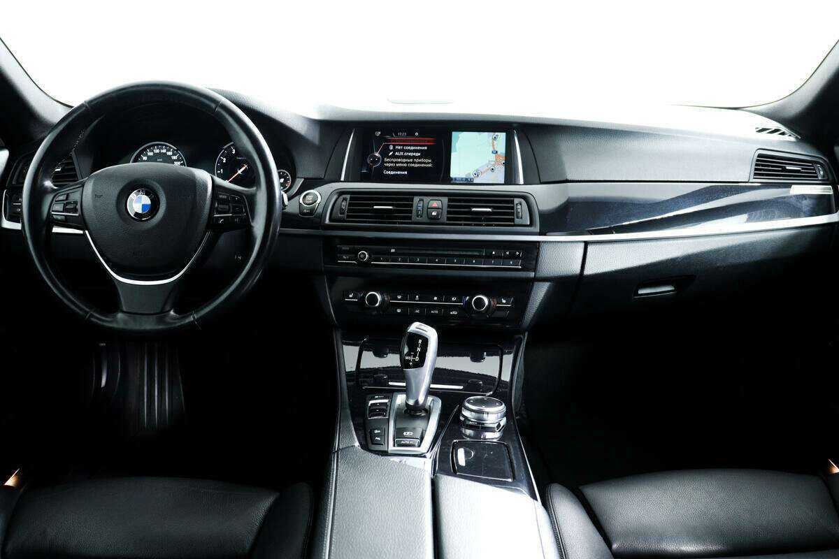 Б/У БМВ 5 серии 2016 года. Фото: #10