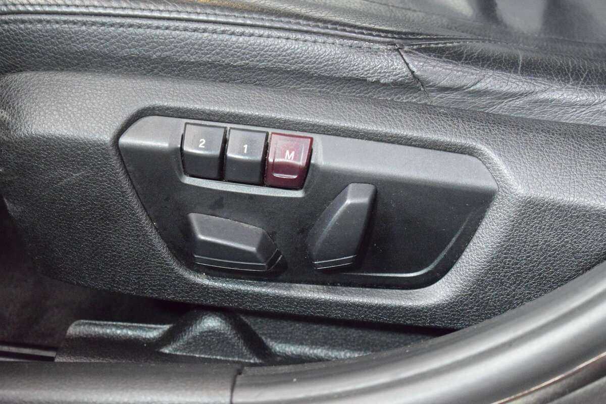 Б/У БМВ 3 серии 2012 года. Фото: #10