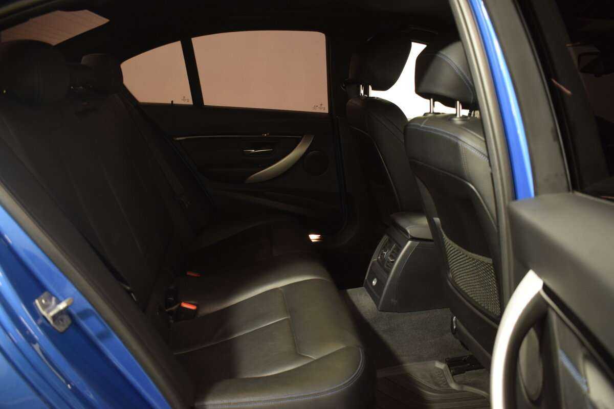 Б/У БМВ 3 серии 2018 года. Фото: #13