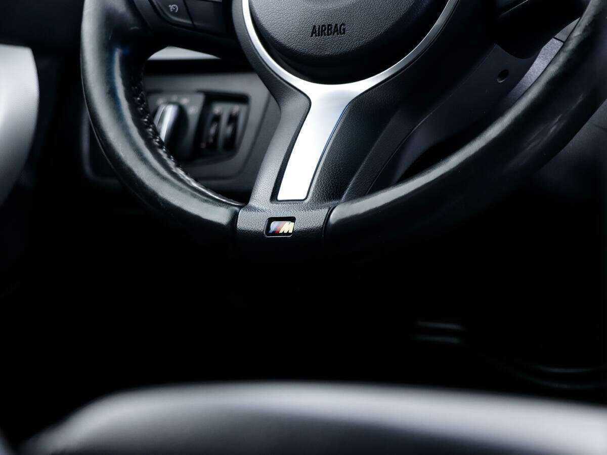 Б/У БМВ 3 серии 2018 года. Фото: #13