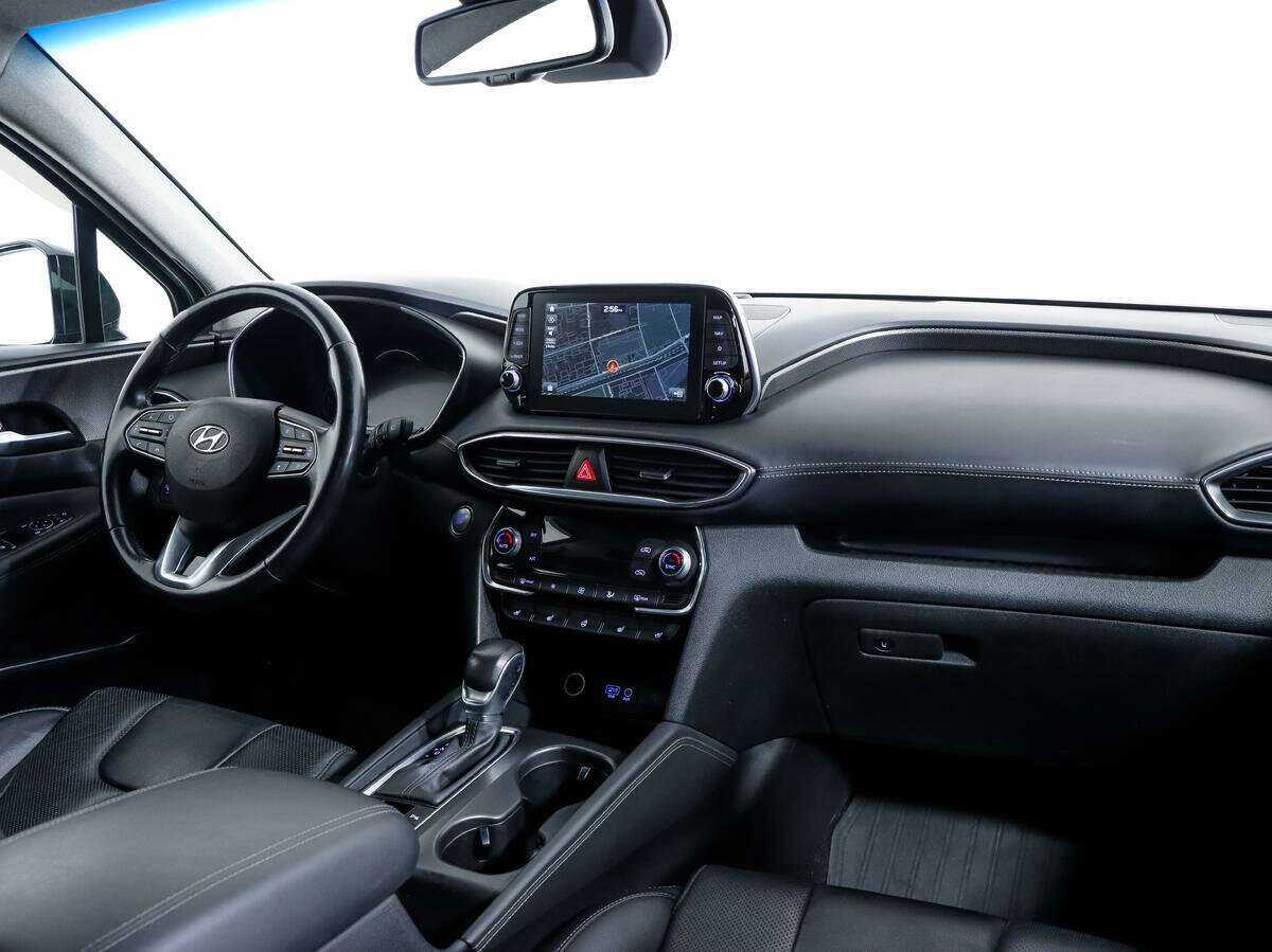 Б/У Хендай Санта Фе 2018 года. Фото: #8