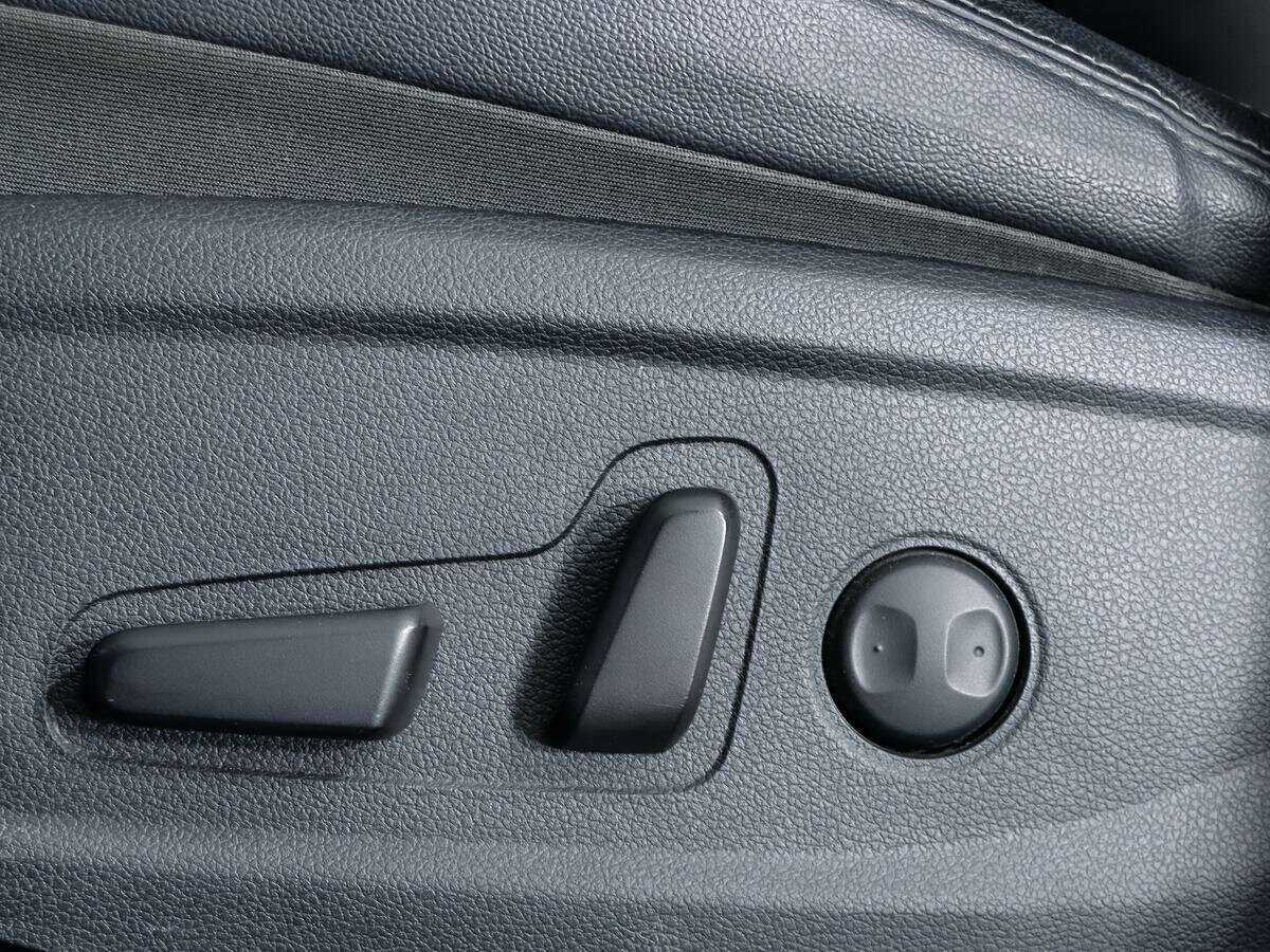 Б/У Хендай Санта Фе 2018 года. Фото: #14