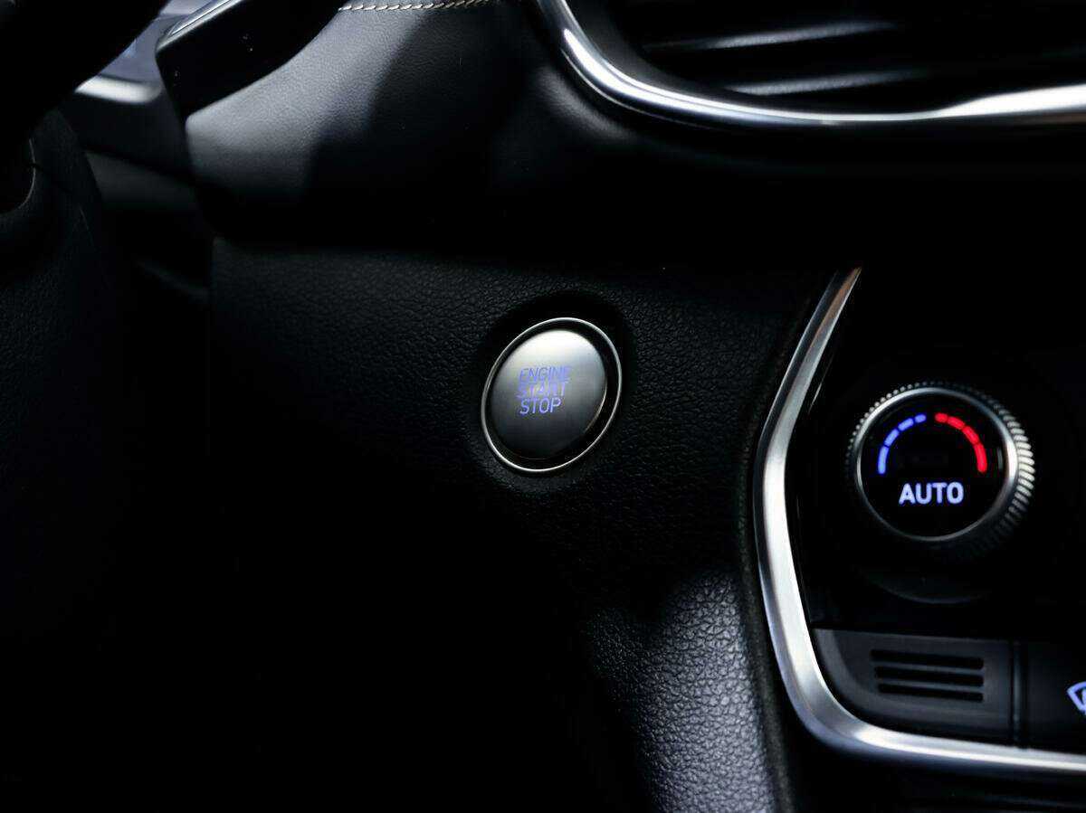 Б/У Хендай Санта Фе 2018 года. Фото: #15