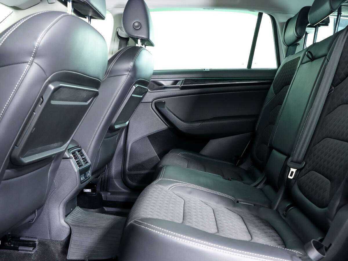 Б/У Шкода Кодиак 2020 года. Фото: #10