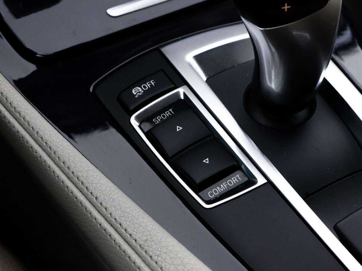 Б/У БМВ 5 серии 2012 года. Фото: #19