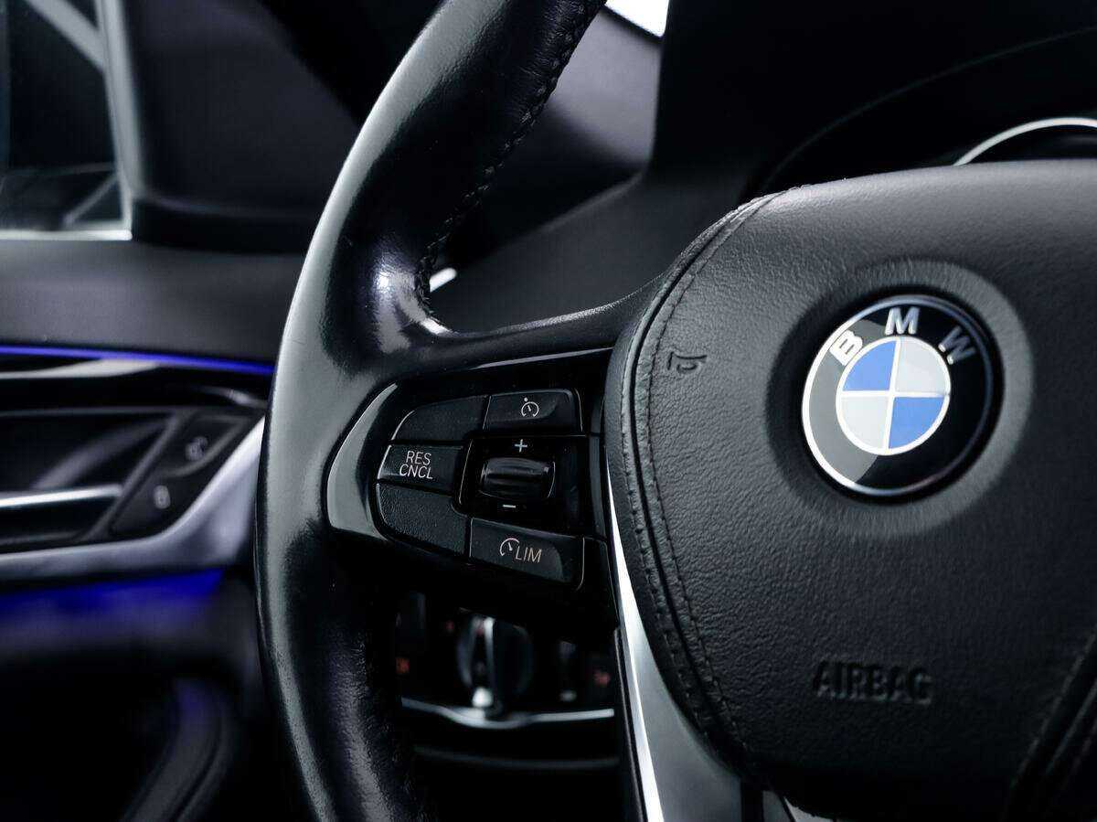 Б/У БМВ 5 серии 2017 года. Фото: #13