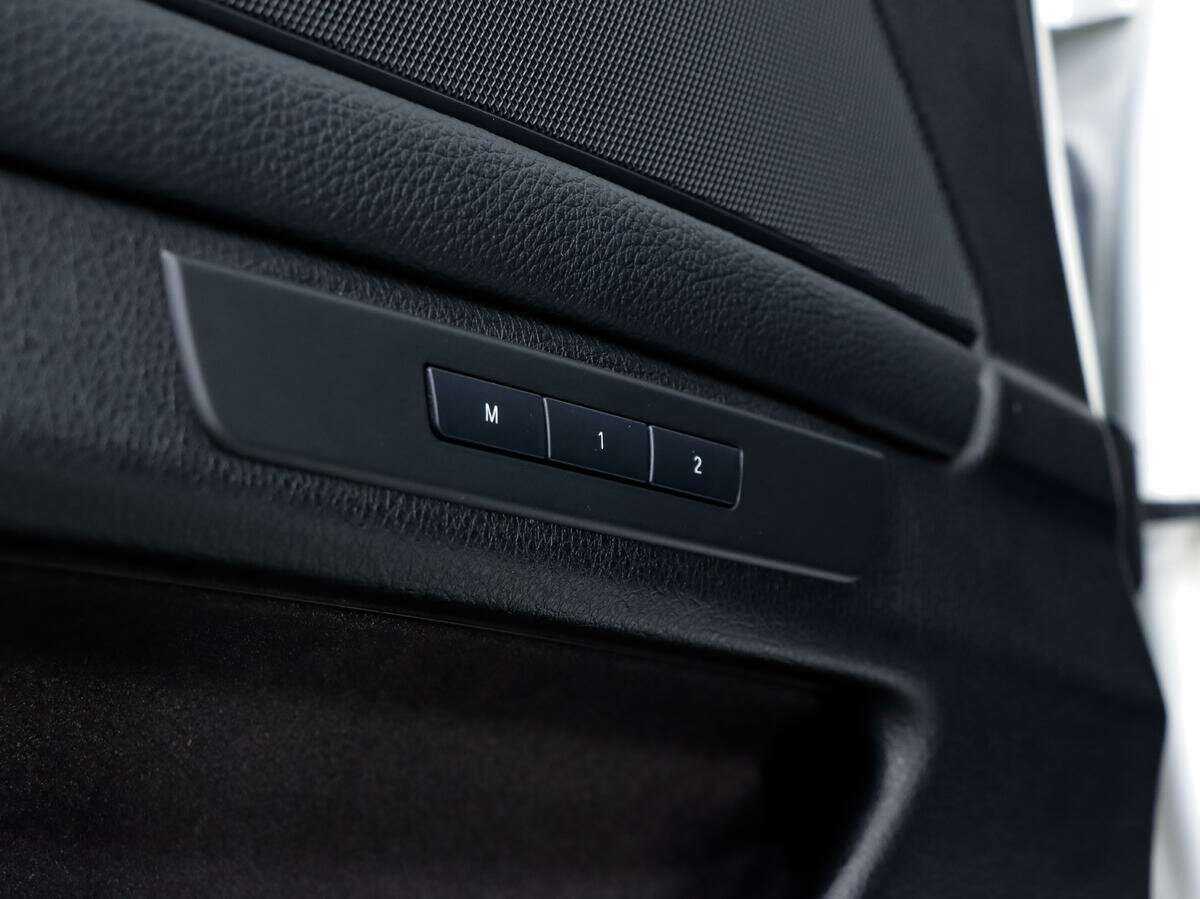 Б/У БМВ 5 серии 2013 года. Фото: #12