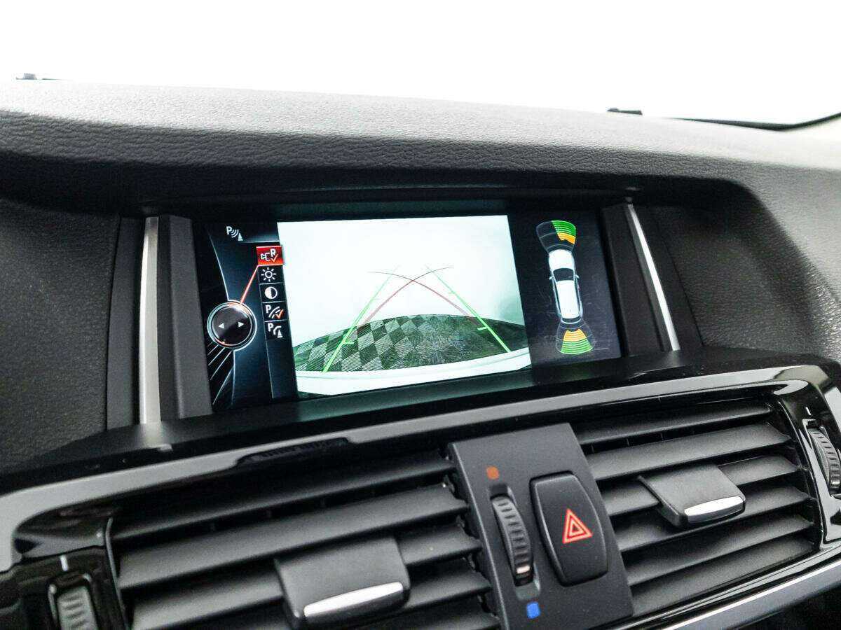 Б/У БМВ Икс3 2015 года. Фото: #19