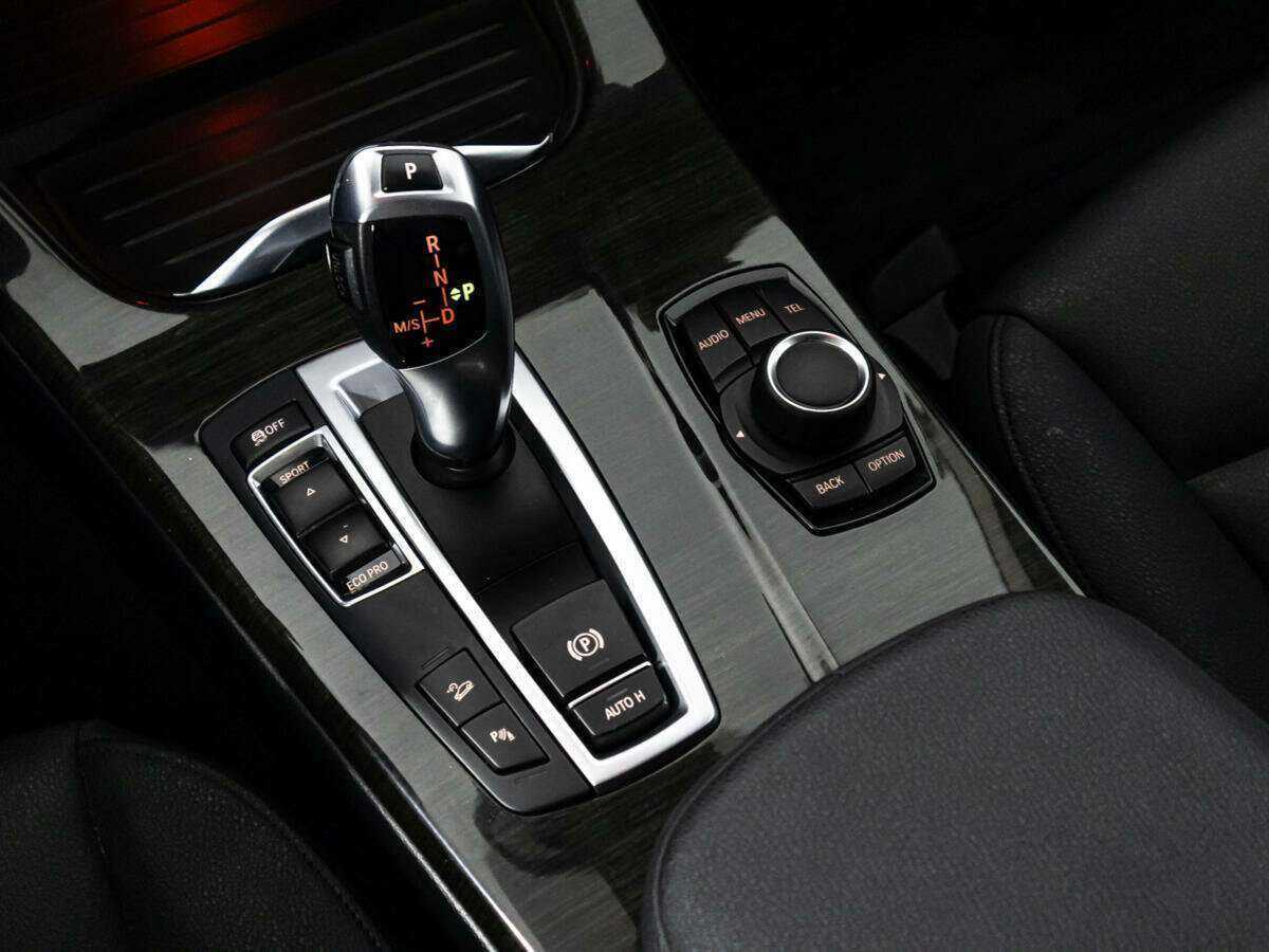 Б/У БМВ Икс3 2014 года. Фото: #15