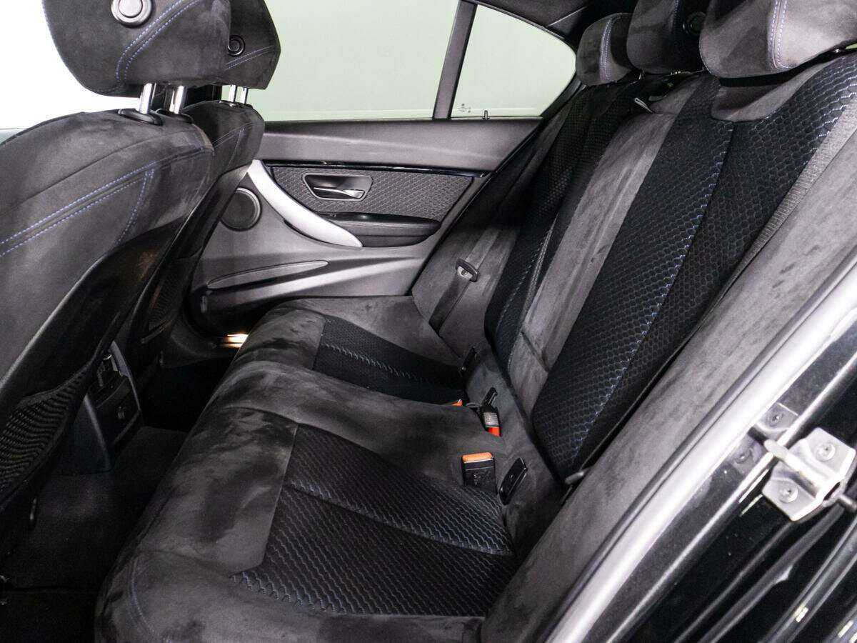 Б/У БМВ 3 серии 2017 года. Фото: #9